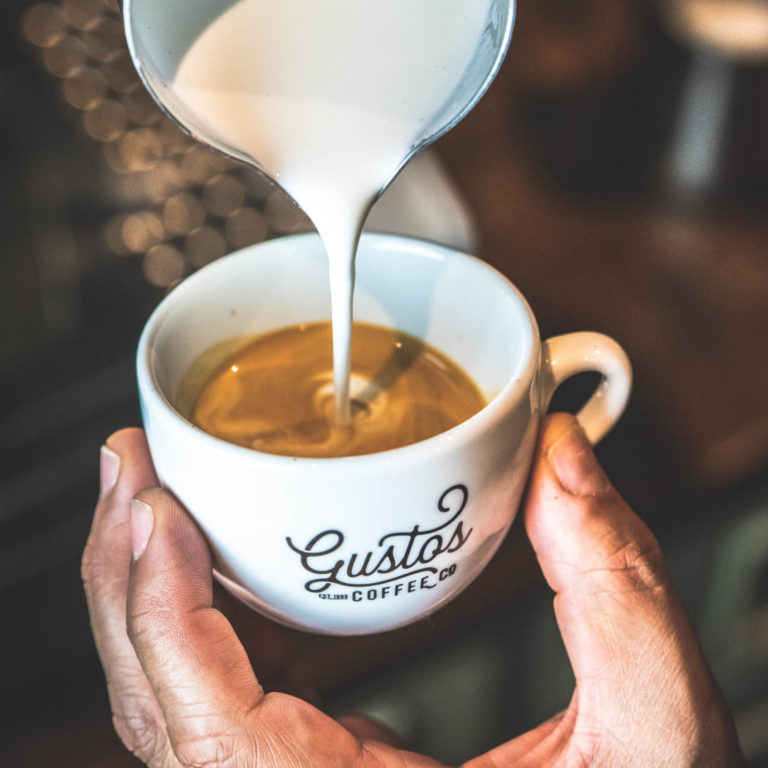 Coffee Cappuccino Latte Art Pour